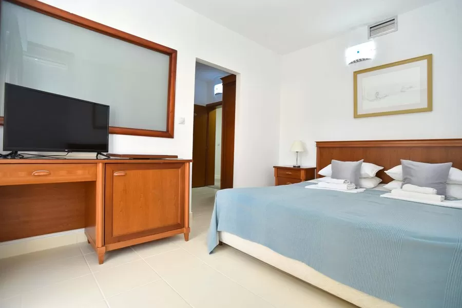 Rooms Ivanka_Studio_01.jpg